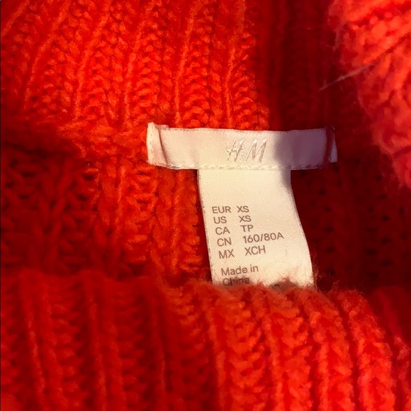 Red Sweater - Picture 3 of 3